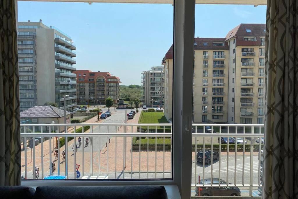 Zeedijk Appartement Нюпорт Екстериор снимка